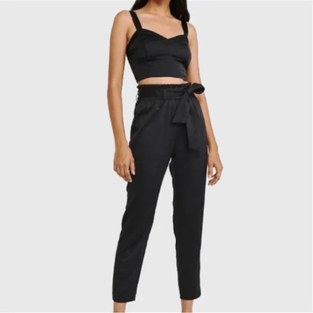 Abercrombie XS regular length satin belted shirt pants